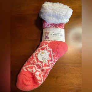 Slipper socks 🧦 All About U. Plush Sherpa Slipper Socks. New